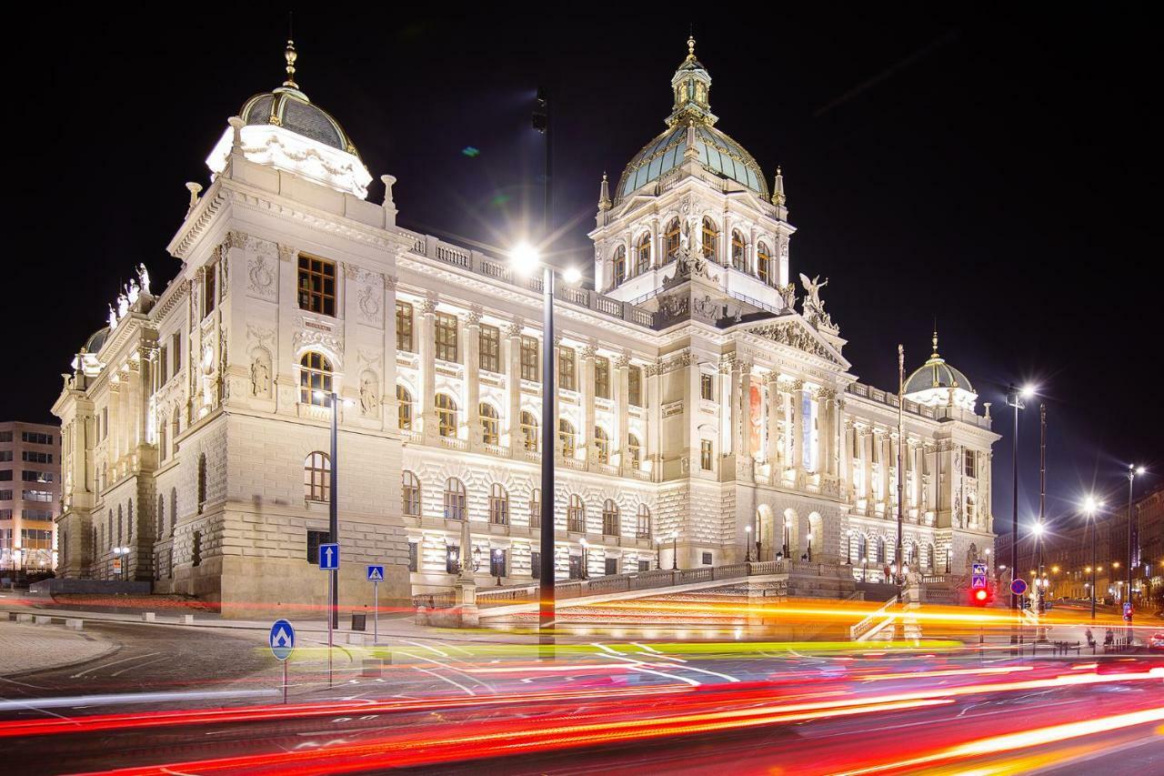 5Br 2Bath Family Apt 5Mins To Wenceslas Square Prag Eksteriør billede